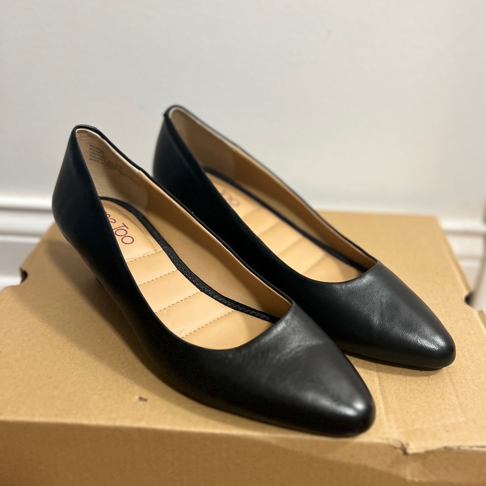 Me Too Women's Bryana Pumps Shoes